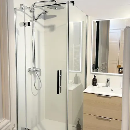 Le Crosne - Parking - Prestige - Calm Appartement Rouen