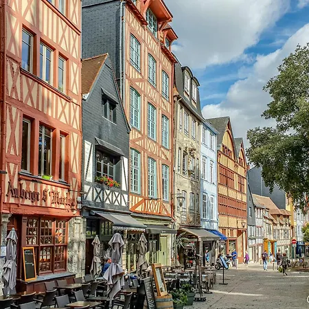 Le Crosne - Parking - Prestige - Calm Rouen